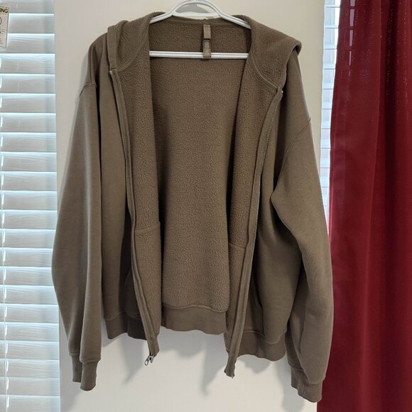 SKIMS MENS RELAXED ZIP UP HOODIE TRUFFLE - Picture 1 of 4